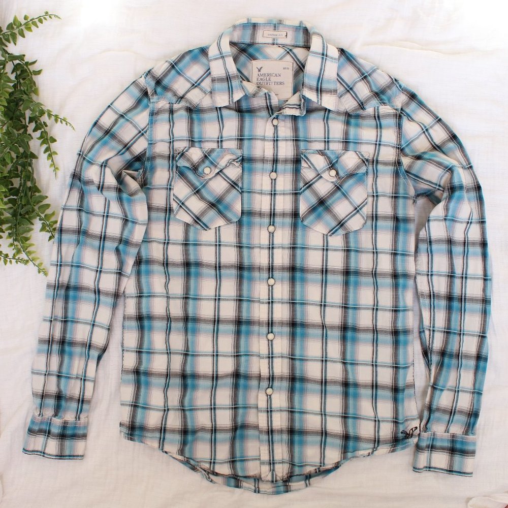 American Eagle Plaid Button Up - Vintage Fit